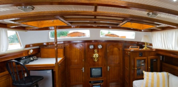 sailboat interior, main salon, navigation and electronics
